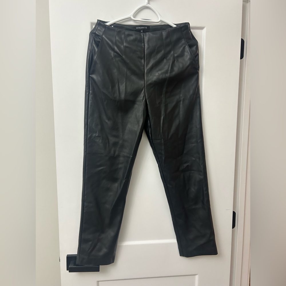 Dynamite Men's Sleek Black Pants